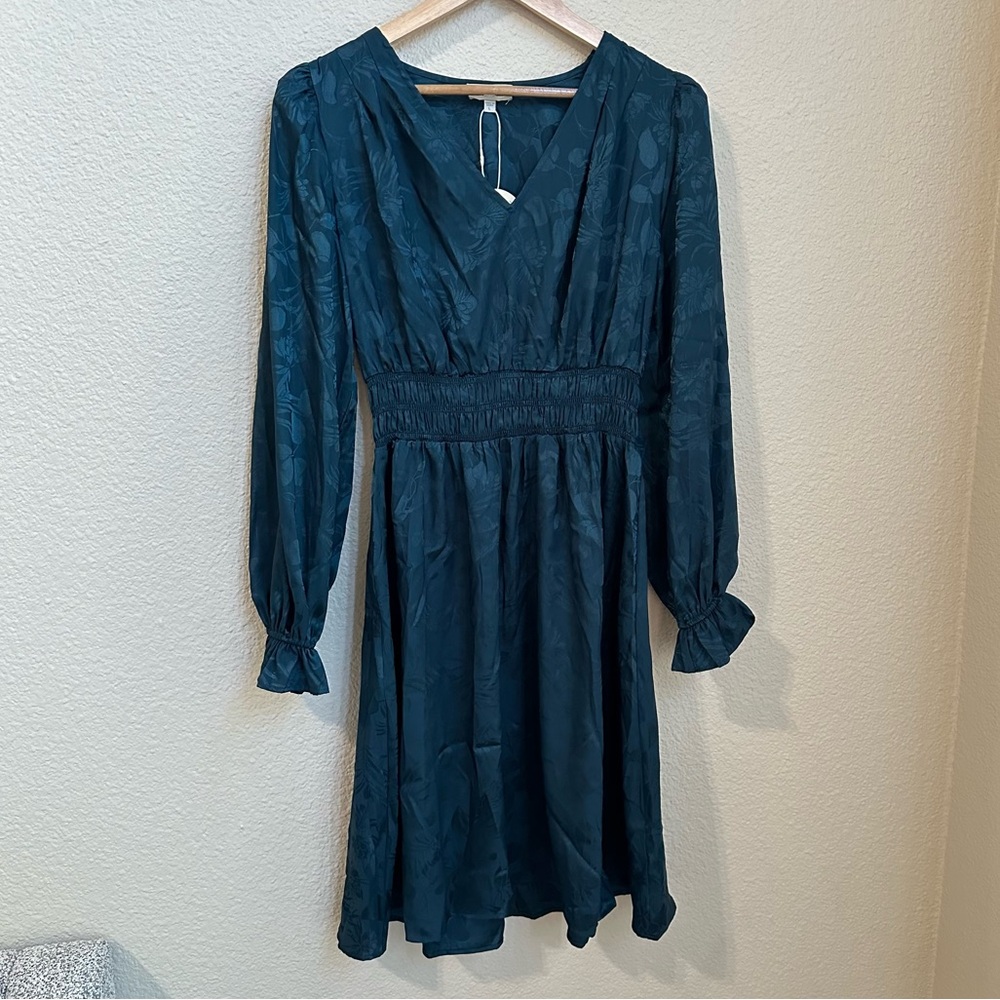 Emerald Green Long Sleeve Patterned Dress Size Large